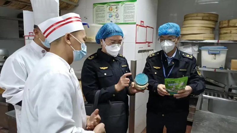 办公室充饥小饼干定制礼盒：健康零食的个性化选择